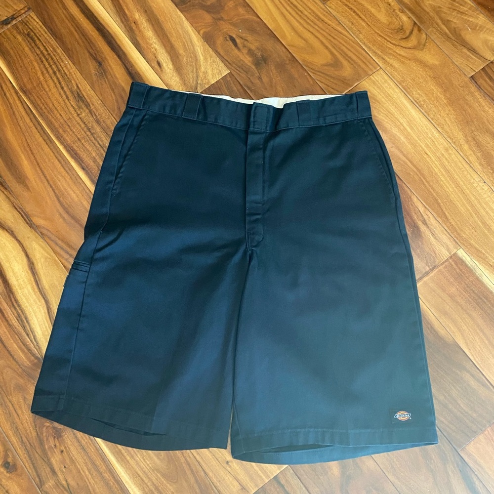 Men’s Dickies Loose Fit Size 34 Shorts